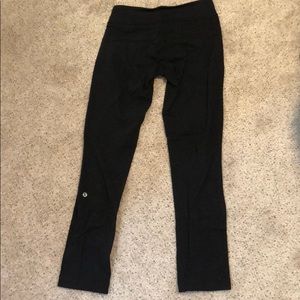 Lululemon 7/8 cropped black leggings